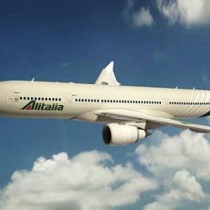 Alitalia, perdita da 100 milioni al mese a inizio 2017