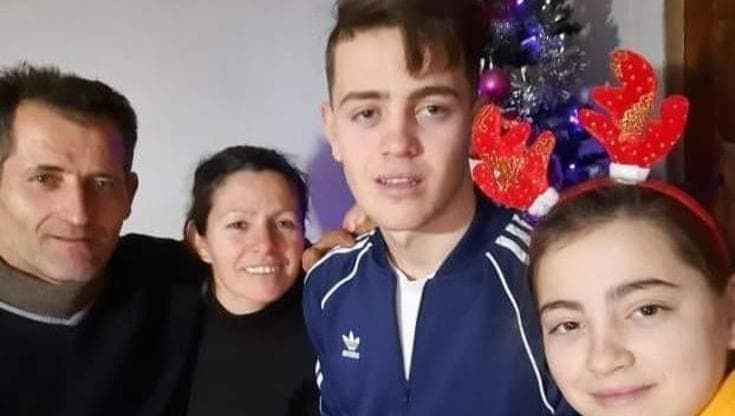 Morti nella stessa stanza, ecco chi era la famiglia deceduta a causa del monossido