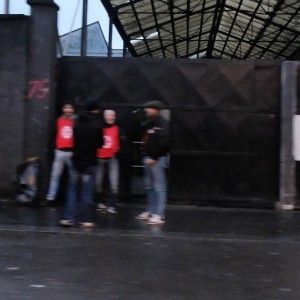 Milano, solo un concerto al chiuso: diventa un flop il raduno dei gruppi nazirock