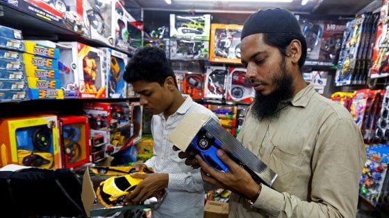 India, allarme suicidi nelle università: uno ogni 55 minuti nel 2016