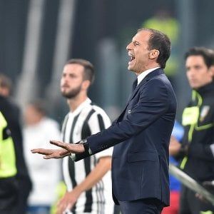 Juventus, Allegri: "Non dobbiamo più uscire dalla partita"