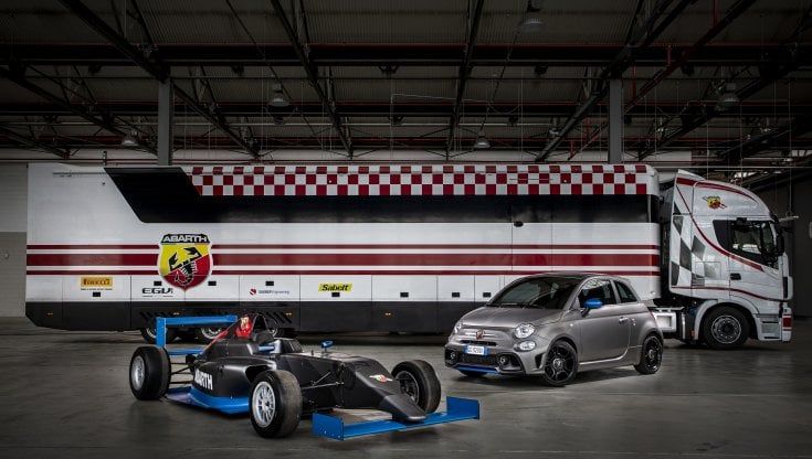 Fenomeno Abarth: una "esseesse" da collezione  e una F595 per l'anniversario