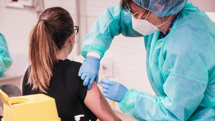 Covid, al via la vaccinazione con le quinte dosi. Le indicazioni dell'Ausl Parma