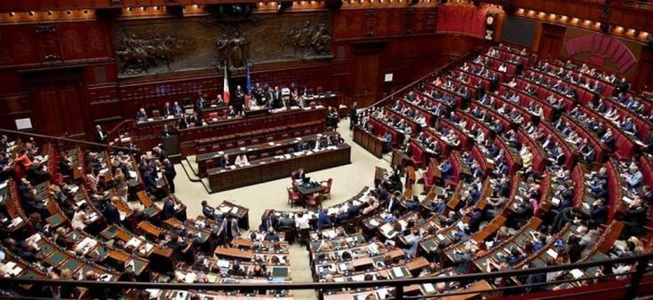 Partito e impopolare