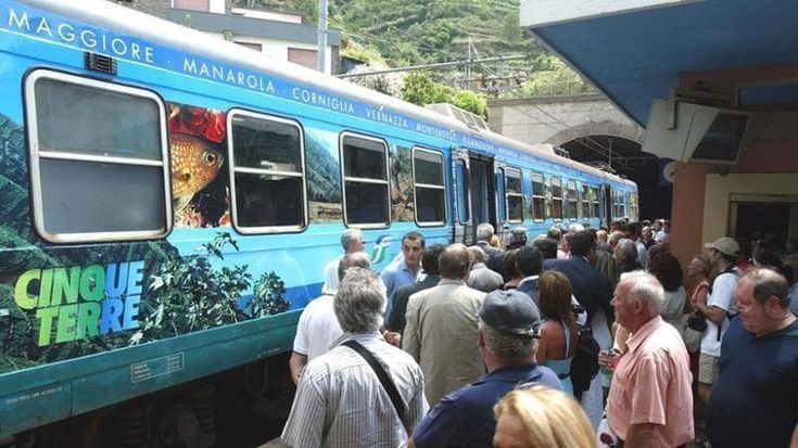 Cinque Terre, stagione turistica al via con l’incognita caro treni e biglietti