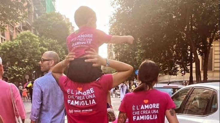 Mamme arcobaleno, il sì della Consulta: “È stata una vittoria”
