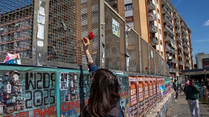 Addio ponticello del Pigneto. Abbattuto il simbolo del quartiere