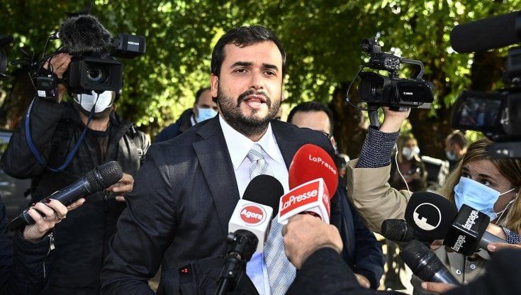 M5S, nasce "Italia Più 2050". Carlo Sibilia: "Un ponte verso la base a disposizione del nuovo Movimento di Grillo e Conte"
