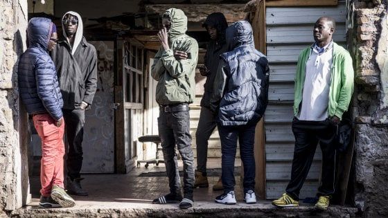 Mille firme per la marcia antirazzista