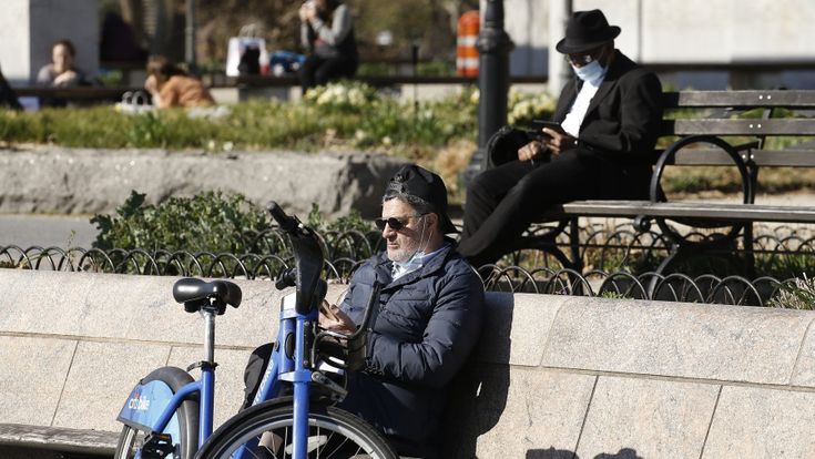 Perché le panchine sono politiche