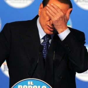 Berlusconi, un assistente sociale ha verificato se pu&ograve; essere reinserito dopo la condanna