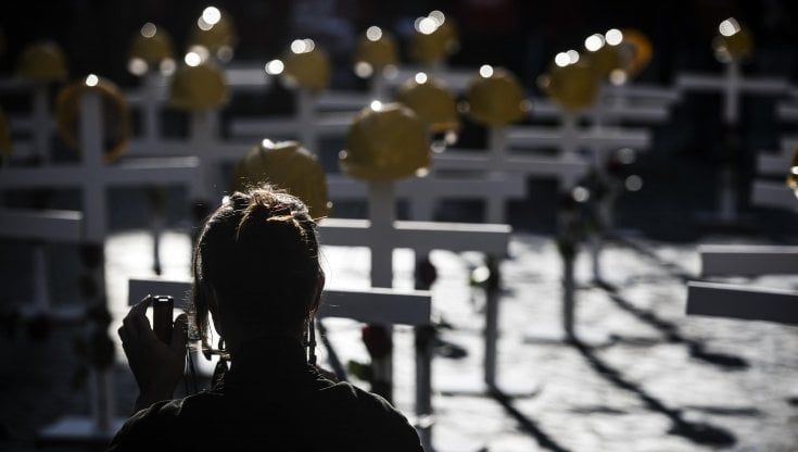 Lavoro, nel bimestre balzo di incidenti (+47,6%) e morti (+9,6%). Bettoni (Inail): "Prevenzione nelle scuole"