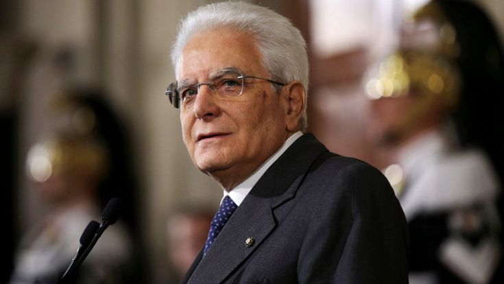 L’appello di Mattarella: “Prima gli interessi generali”