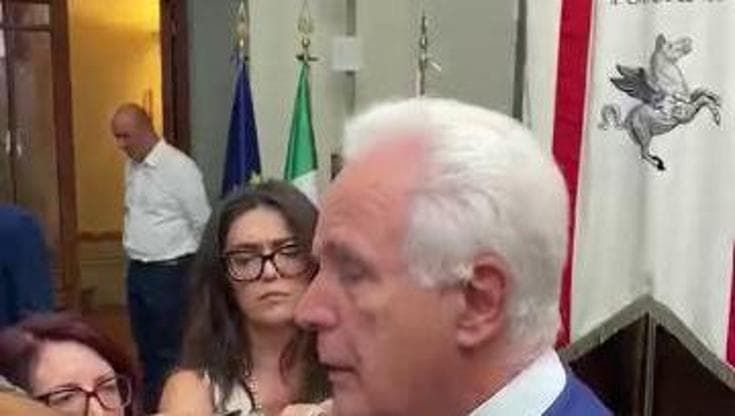 Eugenio Giani annuncia l'aumento dei biglietti e degli abbonamenti del bus