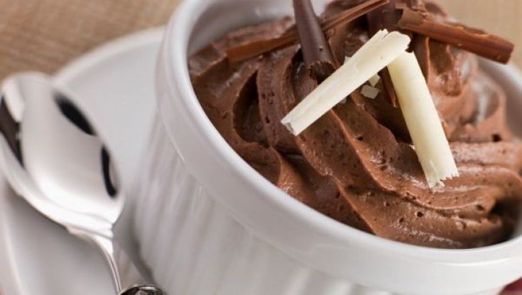 La mousse cioccolato fondente: tutti i trucchi per non sbagliare 