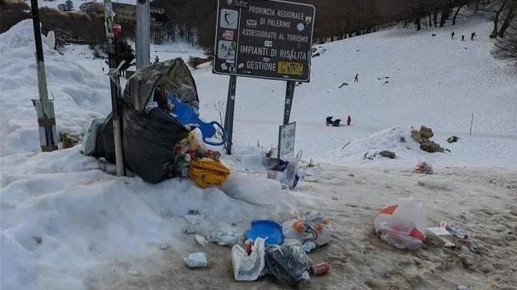 Piano Battaglia, l’invasione dell’immondizia abbandonata dai gitanti