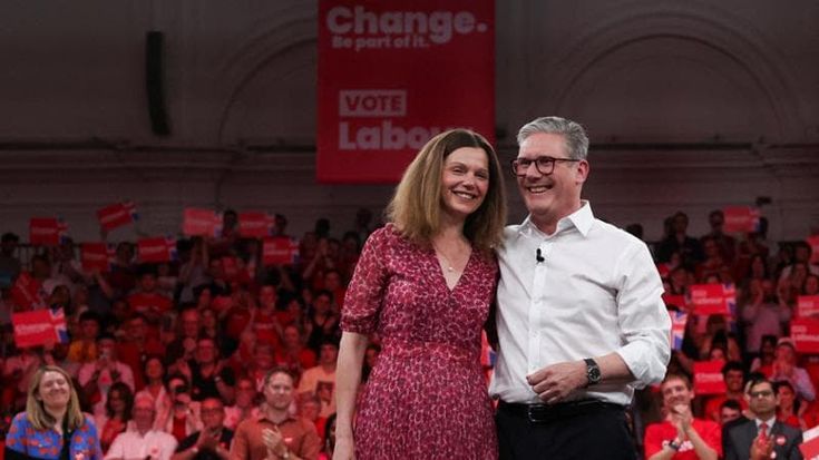 Chi è Victoria Starmer? I misteri della riservatissima moglie del leader laburista britannico e “First Lady” riluttante