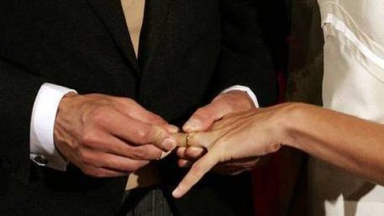 Tribunale ecclesiastico di Benevento. "Il matrimonio  è in crisi"