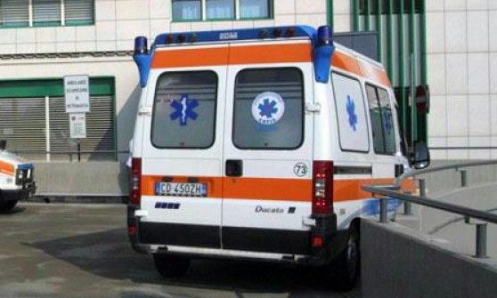 Via Talenti, aggredito e derubato un anziano