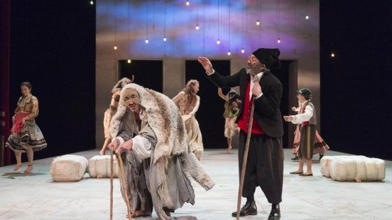Napoli teatro festival, un viaggio nel teatro elisabettiano con il “Glob(e)al Shakespeare"