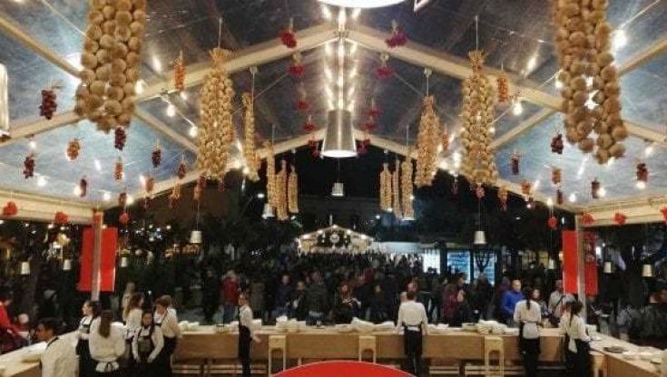 Bari, saltano le grandi sagre d'autunno: 'Novello sotto il castello' e 'Bacco nelle gnostre' rimandate per Covid