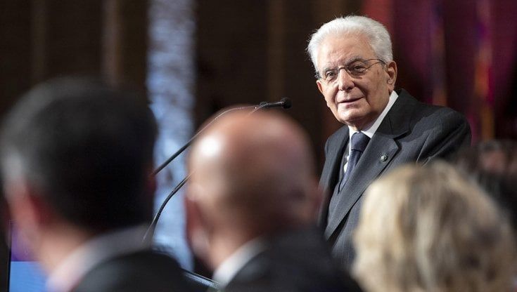 Confesercenti, Mattarella: "Economia in recupero ma ancora criticità sul lavoro"