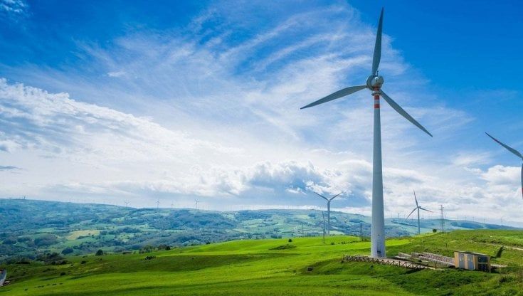 Eni, balzo in classifica nell'eolico: si aggiudica l'asta per i 256 impianti del fondo Glennmont