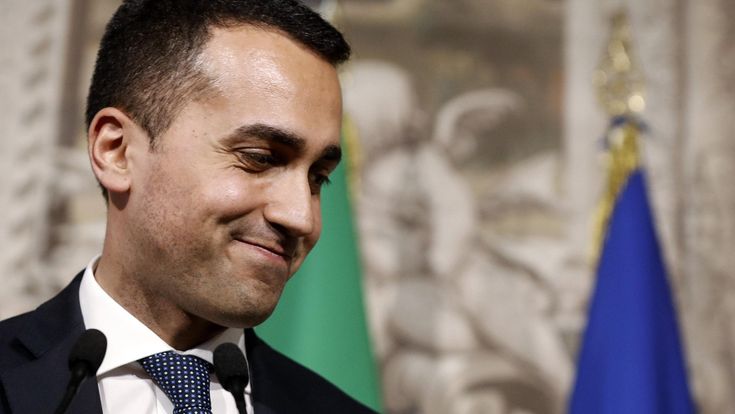 Premier, l’ultima carta è la staffetta M5S-Lega