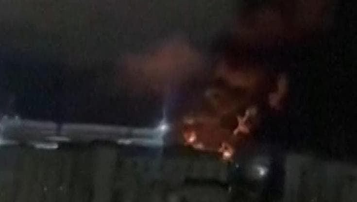 Russia: attacco di droni ucraini sulla cittadina di Kaluga, le immagini delle esplosioni