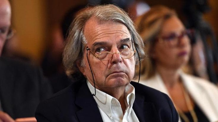 Brunetta al Cnel, spunta una norma per avere lo stipendio da pensionato. Insorge l’opposizione
