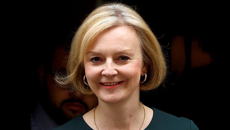 Regno Unito, terremoto nel governo: destituito il ministro delle Finanze Kwarteng, al suo posto Jeremy Hunt