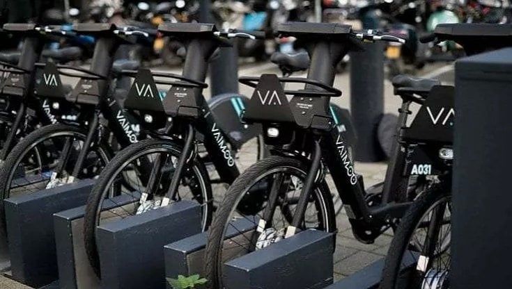 Bari, oltre 200 noleggi al giorno per il nuovo bike sharing: percorsi oltre 15mila chilometri