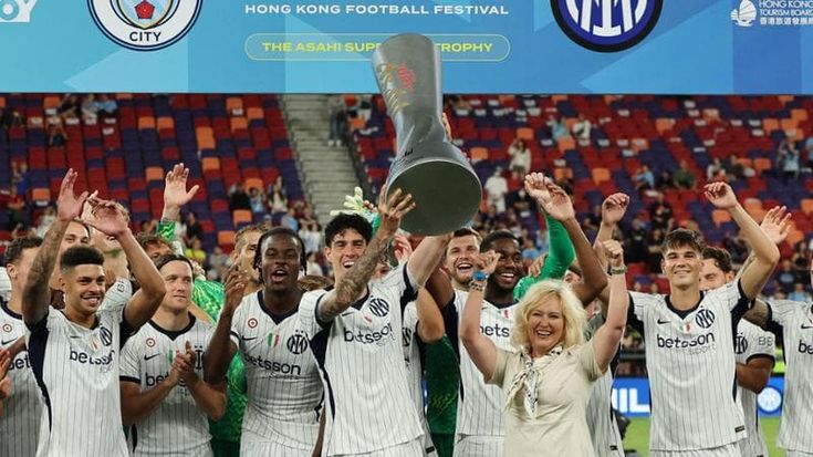 L’Inter vince ai rigori il test di lusso contro il Manchester City: decisivo il giovane Lavelli