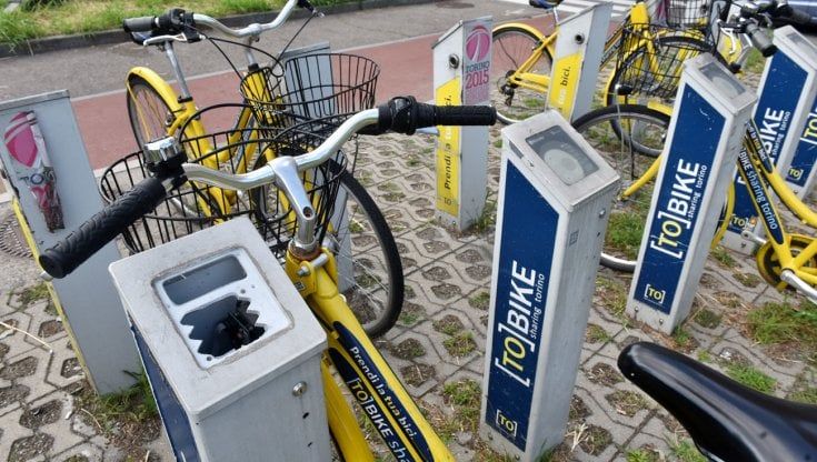 ToBike addio: “Niente proroghe al bando, oltre tremila le bici in giro”