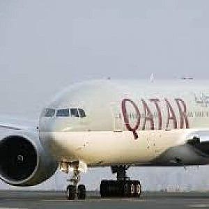 Qatar Airways: consegne di Airbus a rilento, la compagnia riduce le frequenze