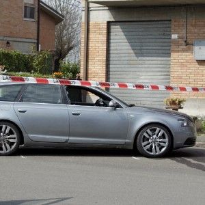 Fuga e spari dopo assalto al bancomat, vertice in Procura