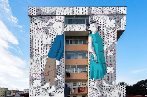 Quel sottile filo rosso che ci lega: il murale a Lecce è un inno ai rapporti umani
