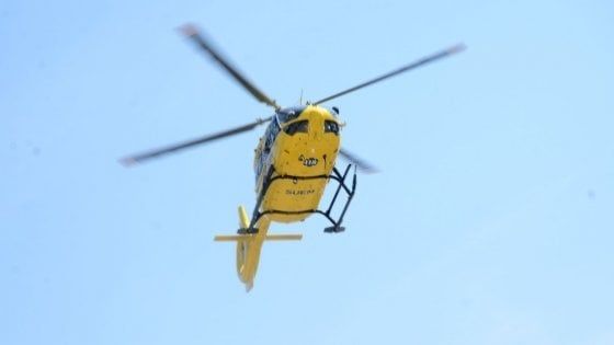 Belluno, precipitano mentre scalano il monte Agner: un morto e un ferito