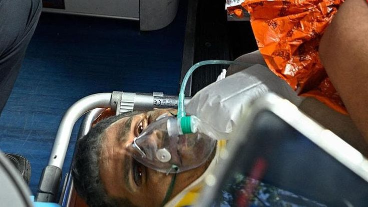 Hernan, il simbolo della speranza del Venezuela: salvato dopo 8 giorni sotto le macerie