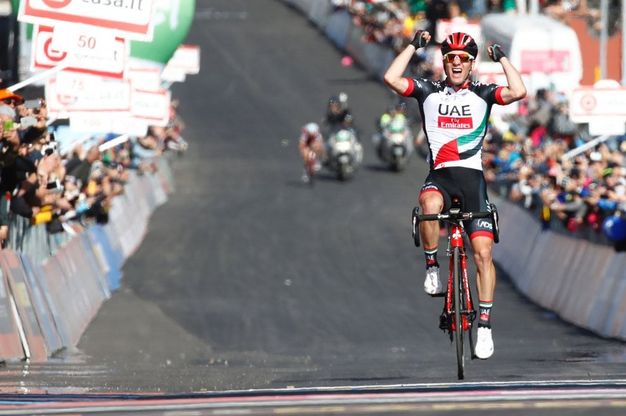 Giro d'Italia: impresa Polanc sull'Etna, il film