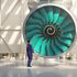 Aerei, Rolls-Royce assembla il motore più grande del mondo