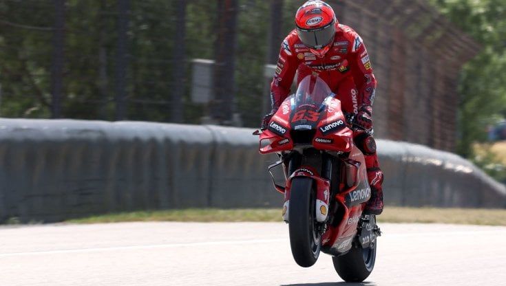 Qualifiche MotoGp Sachsenring 2022: Bagnaia in pole davanti a Quartararo e Zarco
