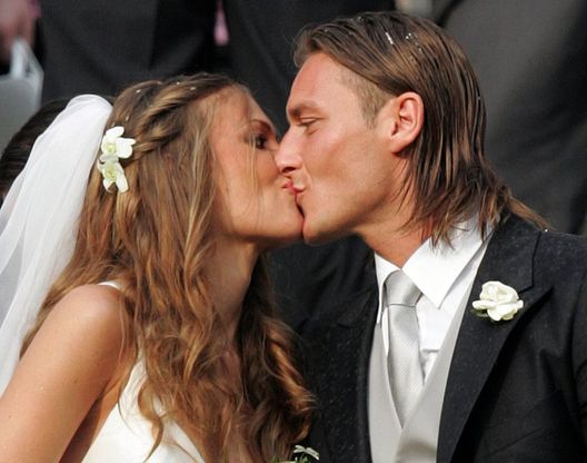 Roma, Totti e Ilary: da più di 10 anni insieme e terzo figlio in arrivo