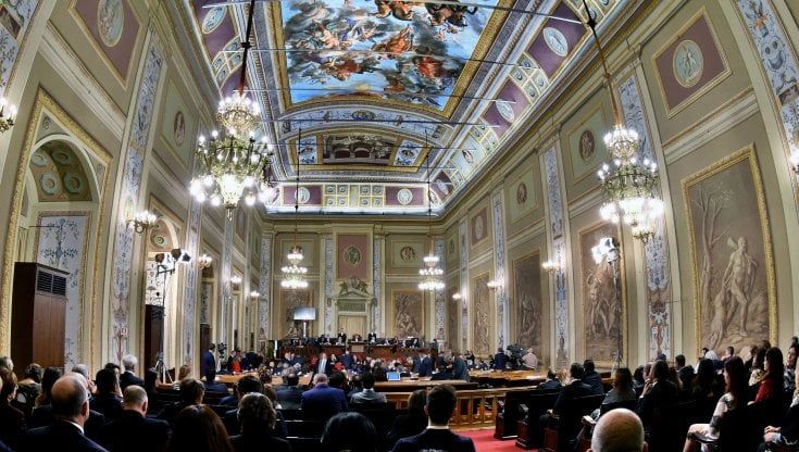 Finanziaria Sicilia: assunzioni, contributi e uno scivolo per Blutec: chi ha vinto e chi ha perso