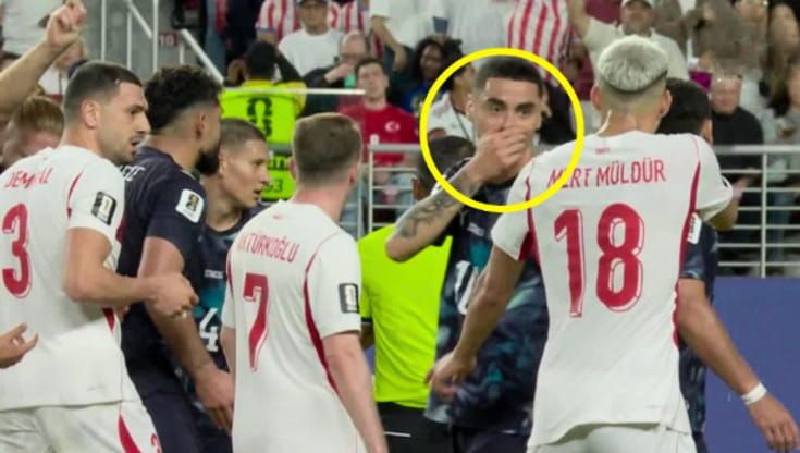 Turchia-Paraguay 0-1: Almiron il primo espulso per aver parlato con la bocca coperta. Montella eliminato