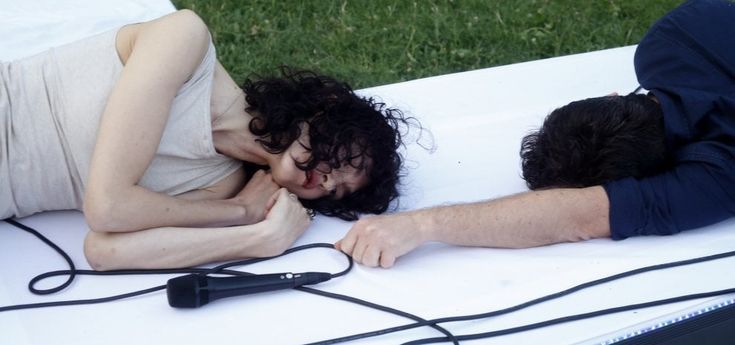 Ustica a teatro, Menni e Mochi Sismondi: "In scena la forza delle carte, così diamo voce alle parole degli atti processuali"