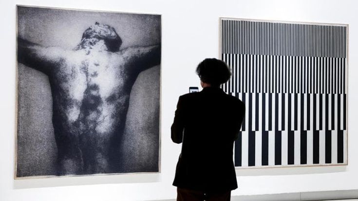 Palazzo delle Esposizioni, negli “Anni luce” di Marco Tirelli. Il reale visto attraverso le ombre
