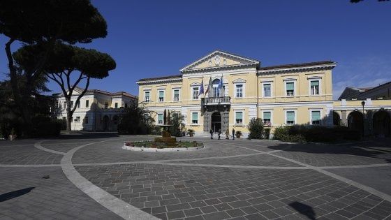 Coronavirus Roma, l'autopsia sul giovane di 34 anni: “Emanuele era sano, vittima del Covid"