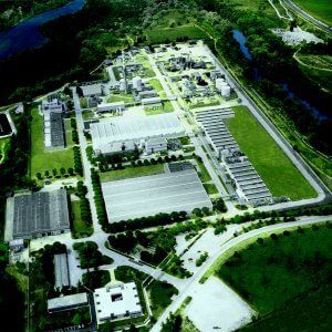 Lusso e innovazione, a tutta Alcantara sulle anteprime 