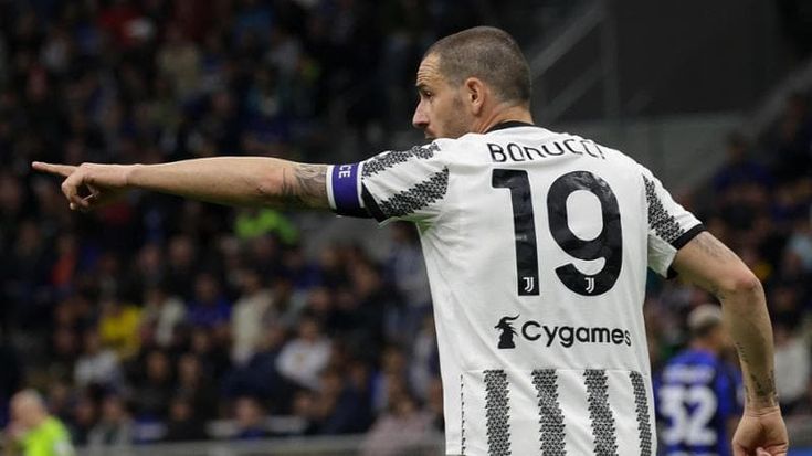 Bonucci fa pace con la Juve, niente ricorso contro il club